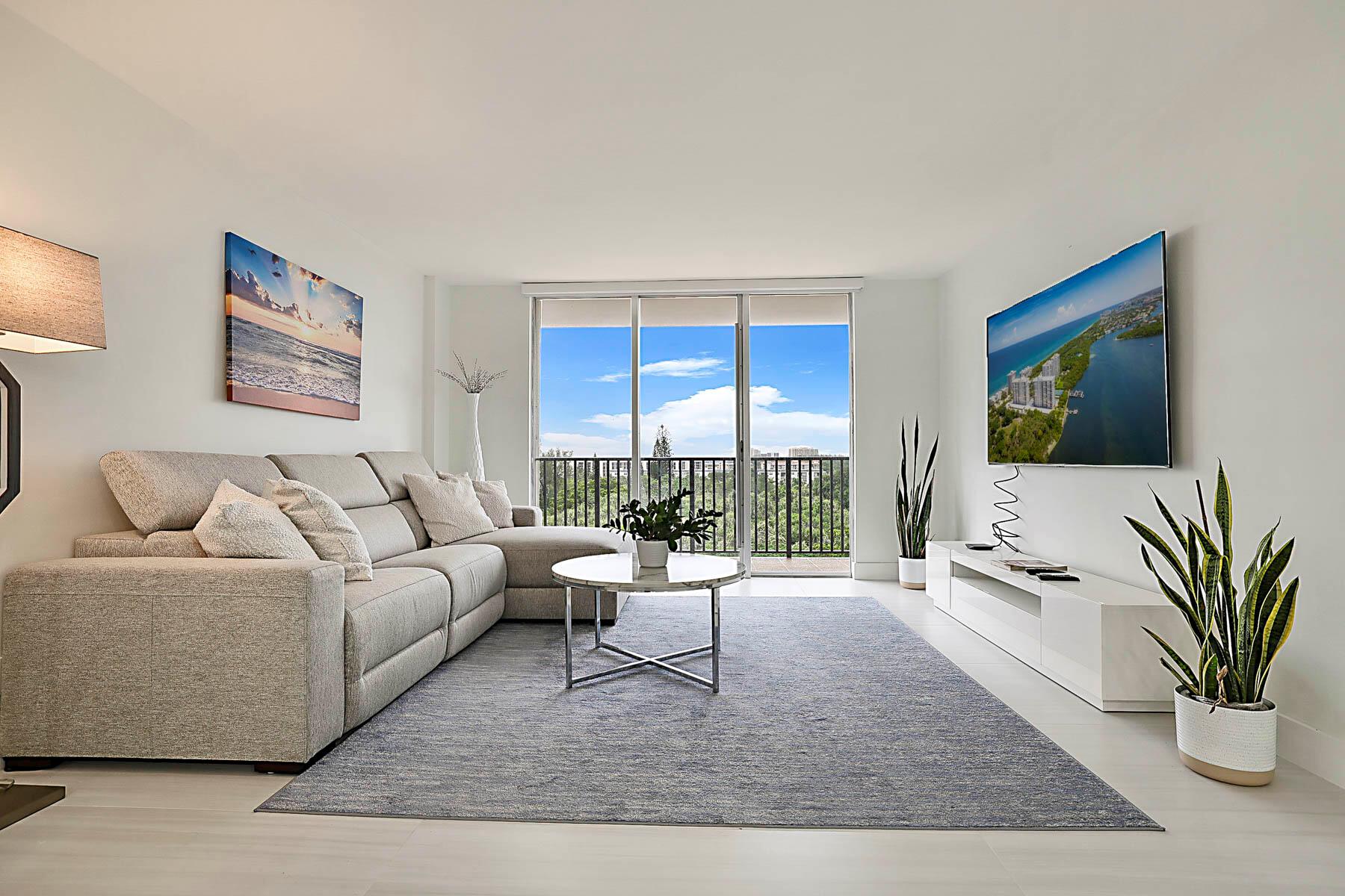 BOCA TOWERS CONDO PORTION - Residential