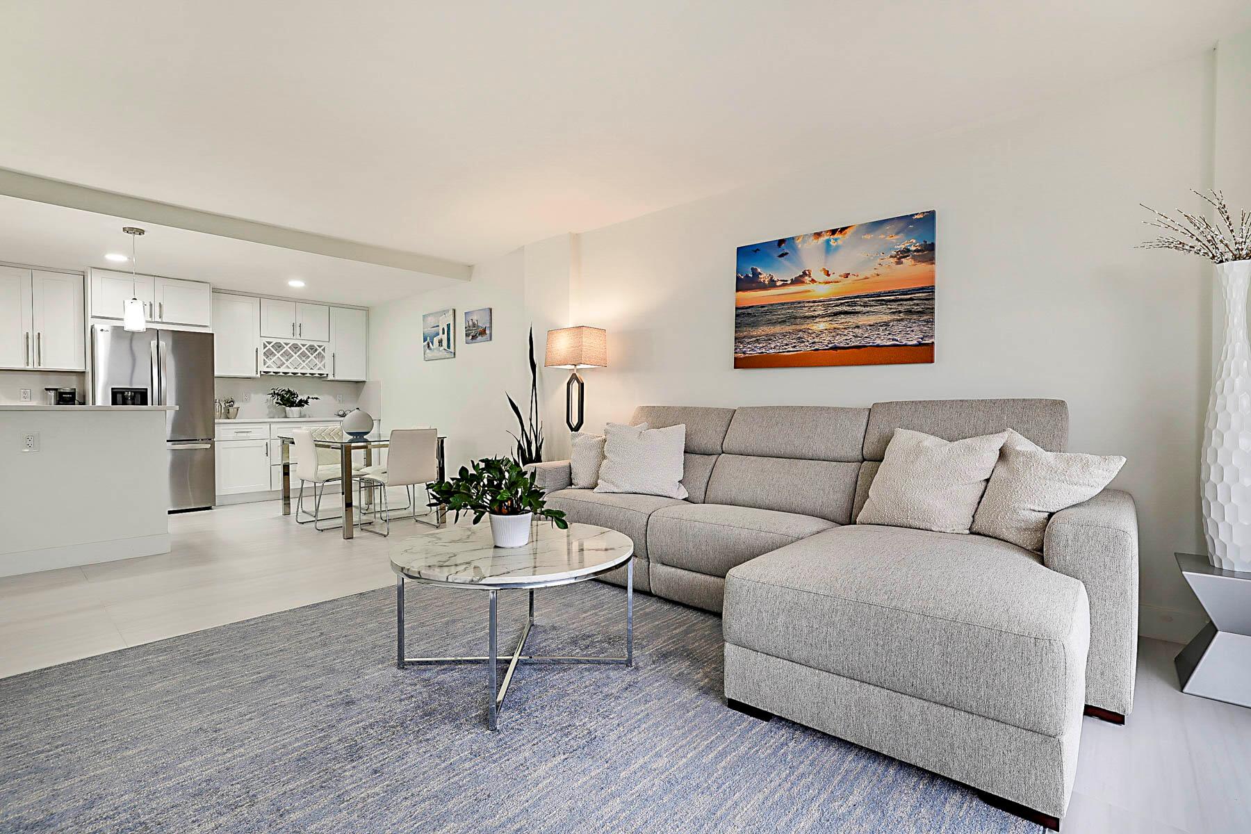 BOCA TOWERS CONDO PORTION - Residential