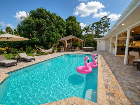 Tiny photo for 167 Forester Court, Wellington, FL 33414 (MLS # B26052585)