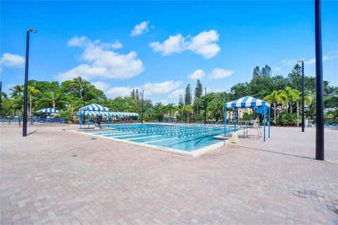 Tiny photo for 4393 Carambola Circle N, Coconut Creek, FL 33066 (MLS # B26046765)