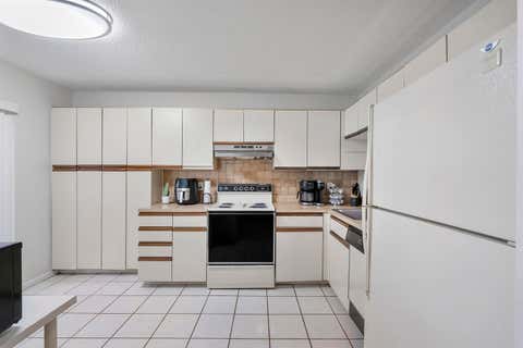 Tiny photo for 4393 Carambola Circle N, Coconut Creek, FL 33066 (MLS # B26046765)
