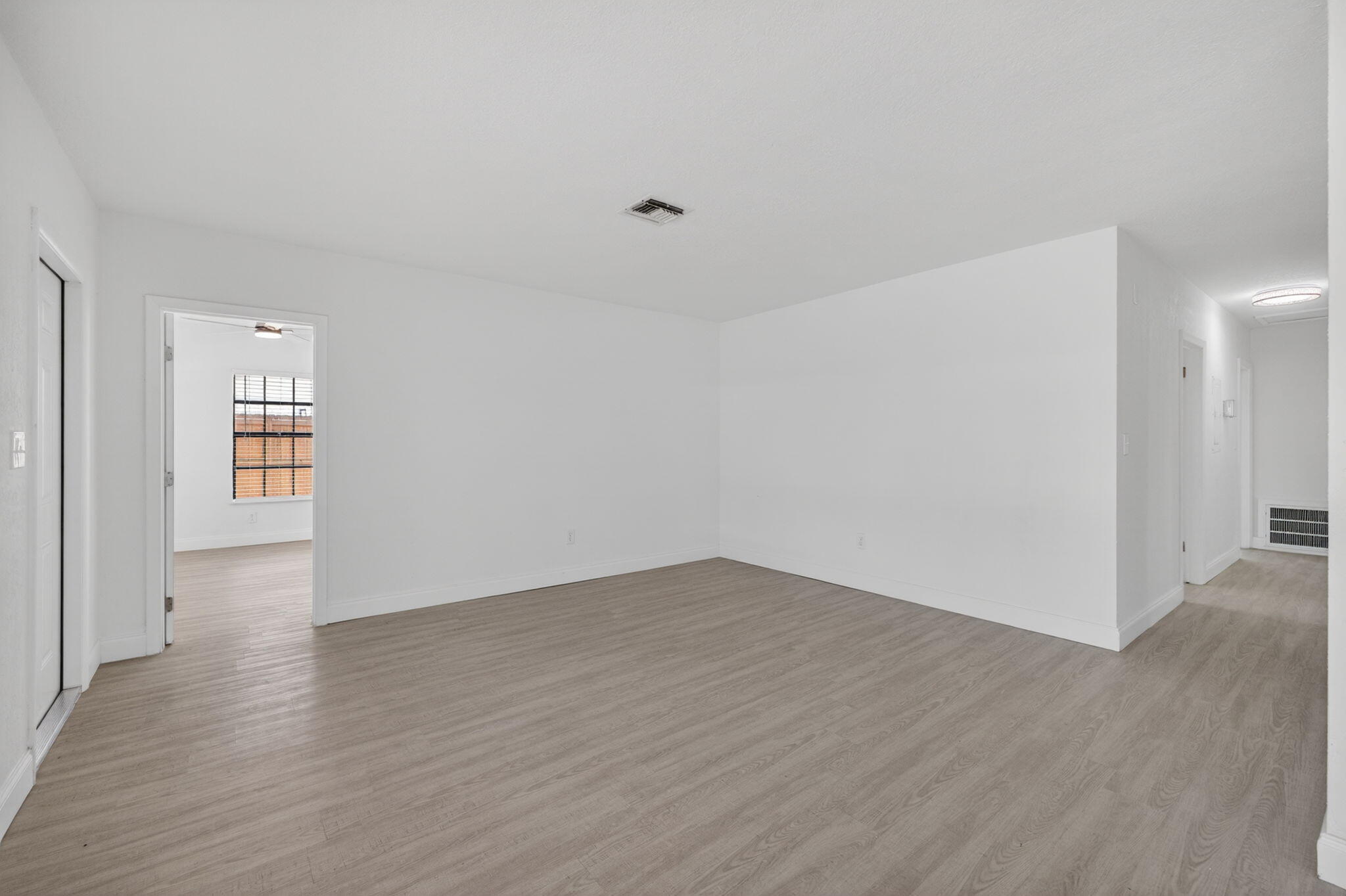 FLORANADA RIDGE SEC - Residential