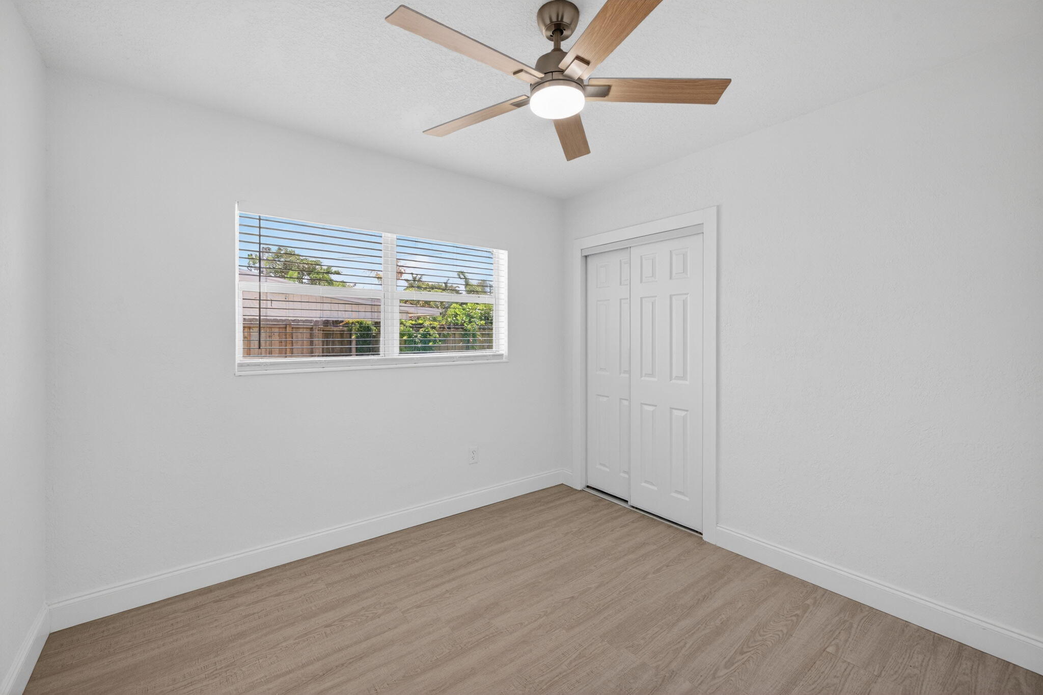 FLORANADA RIDGE SEC - Residential