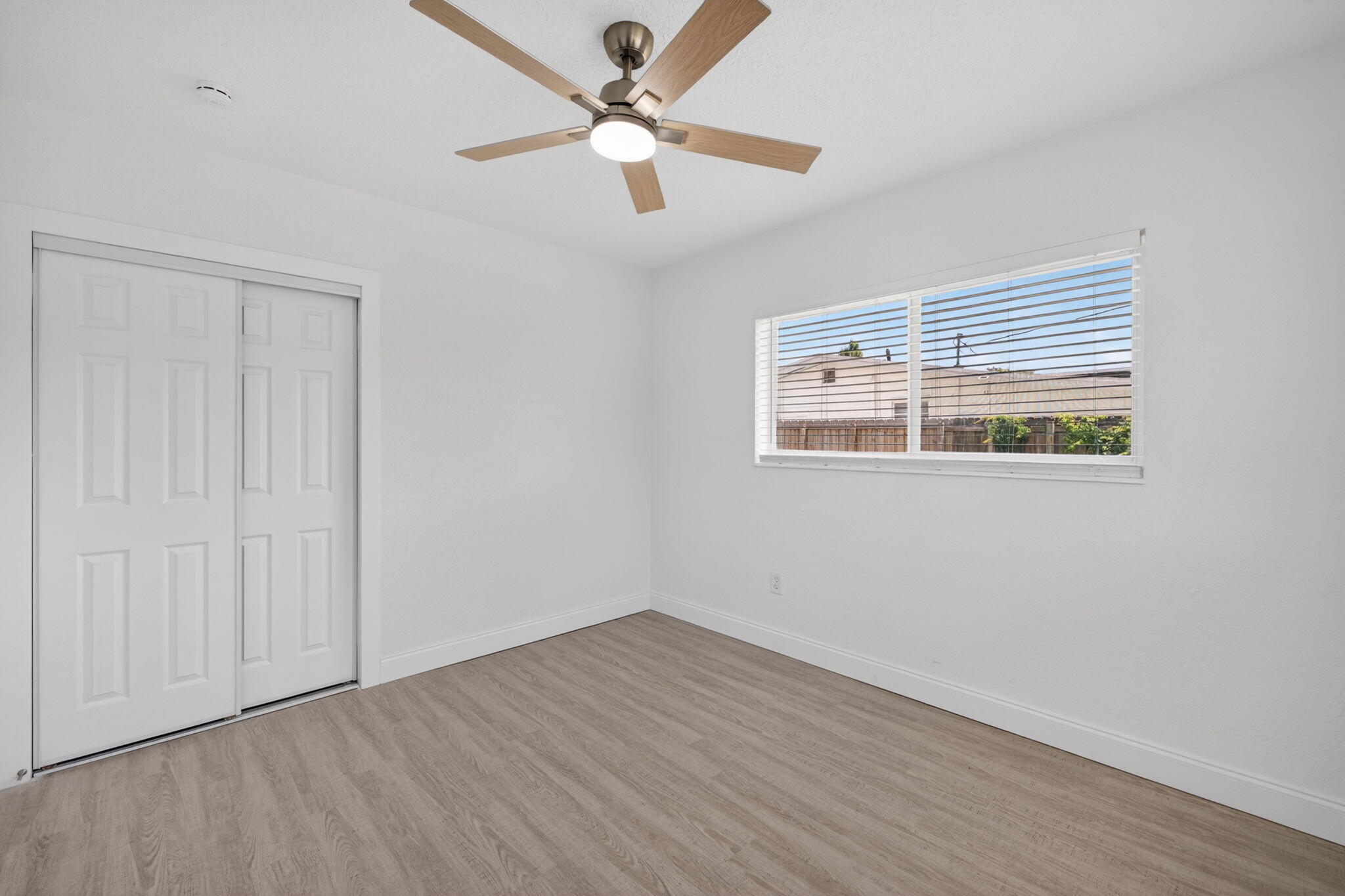 FLORANADA RIDGE SEC - Residential