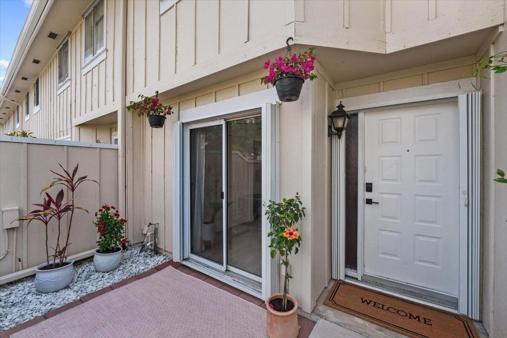 Photo of 6158 Riverwalk Lane #6, Jupiter, FL 33458 (MLS # R10977538)