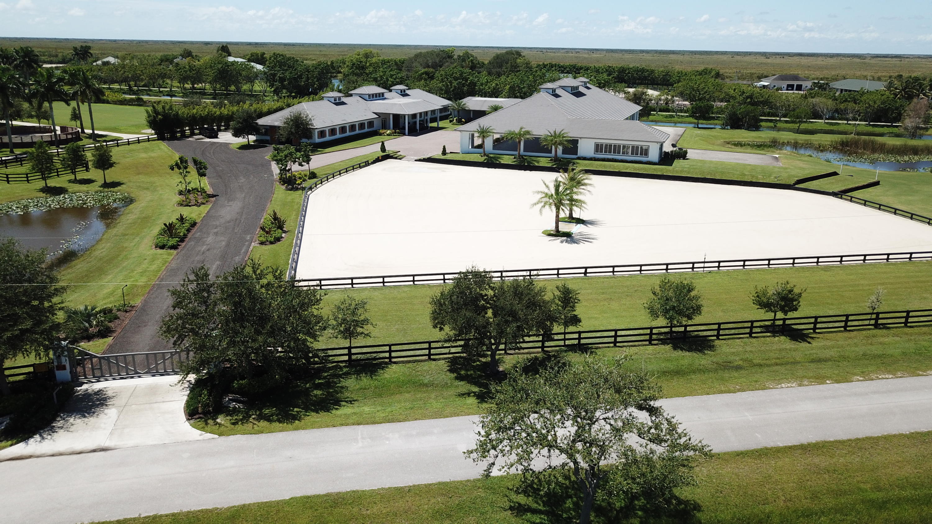 PALM BEACH POINT - Residential