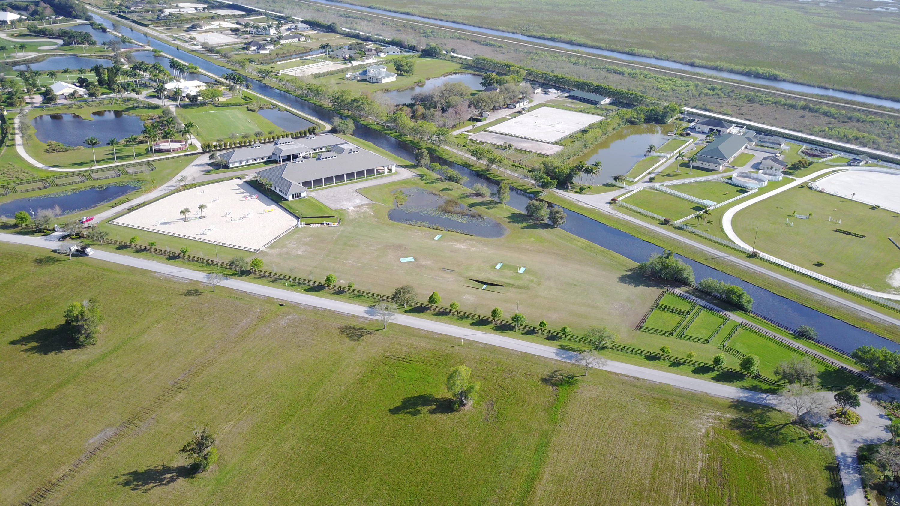 PALM BEACH POINT - Residential