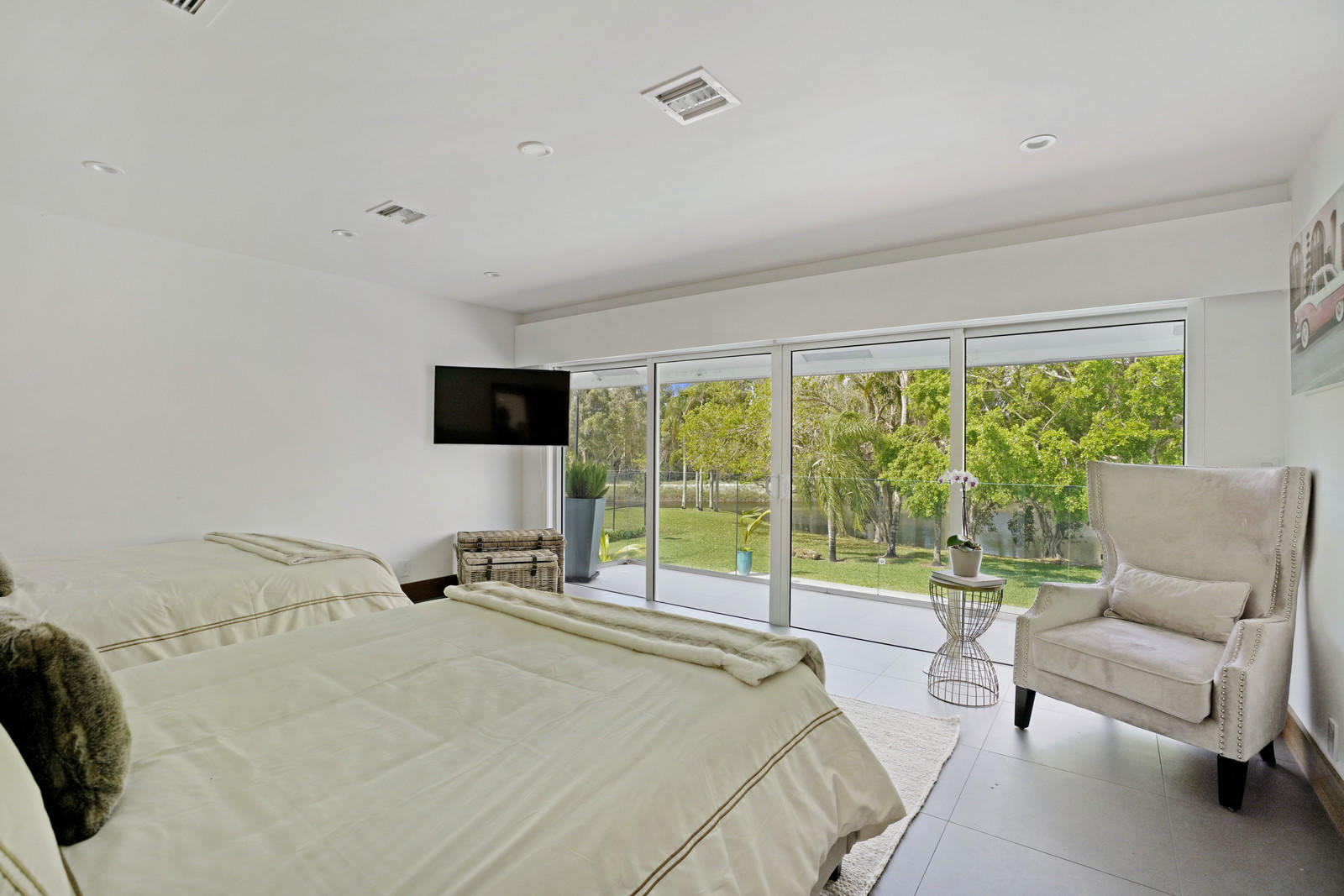 PALM BEACH POINT - Residential