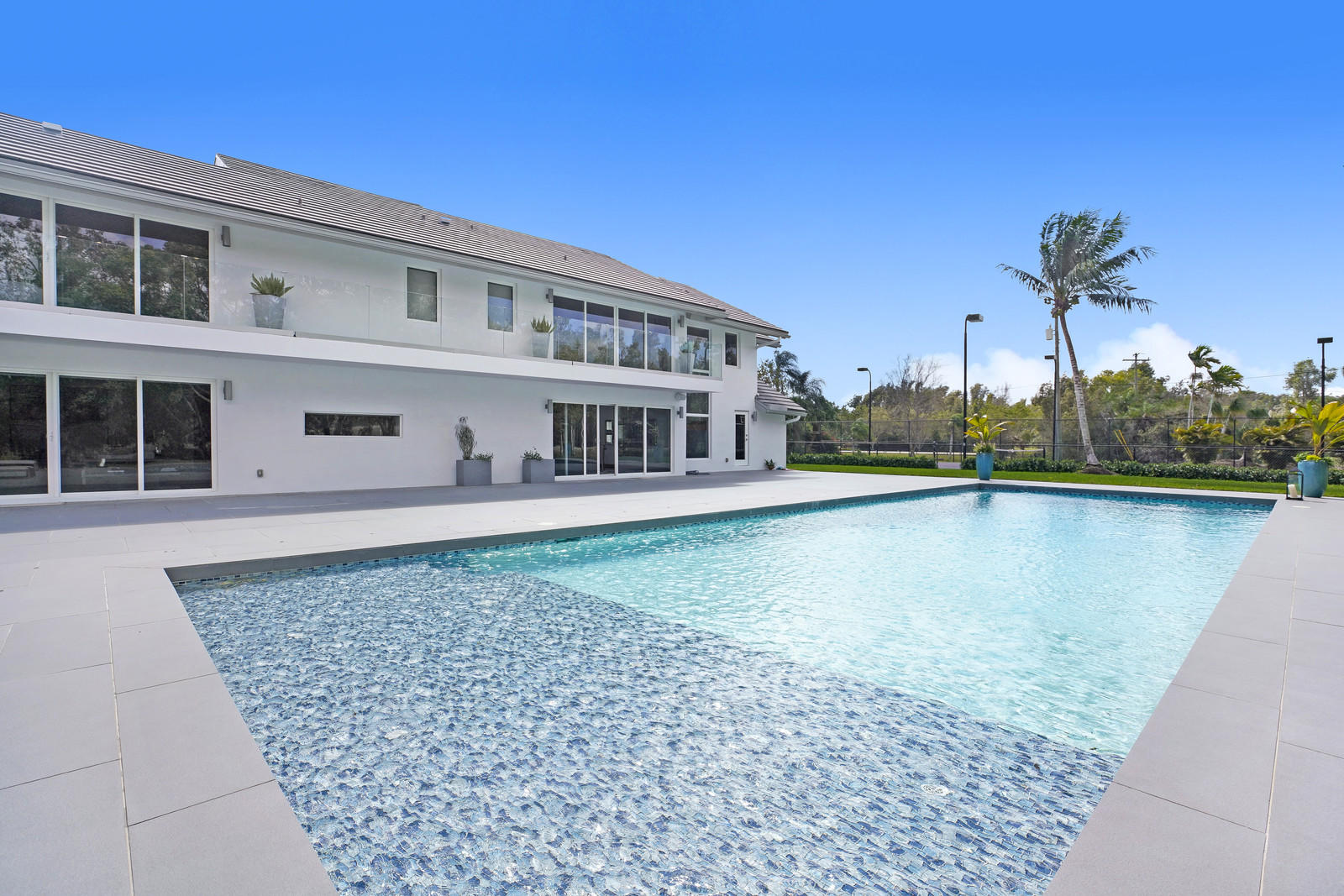 PALM BEACH POINT - Residential