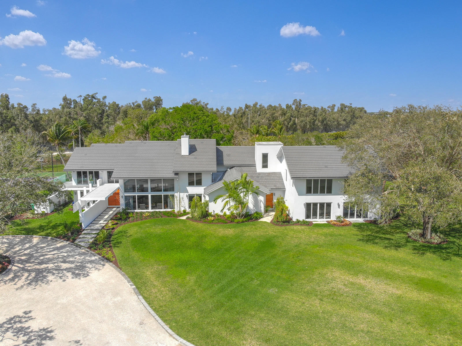 PALM BEACH POINT - Residential