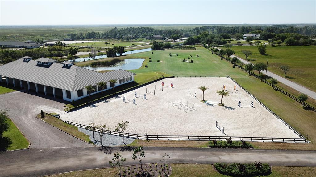 PALM BEACH POINT - Residential