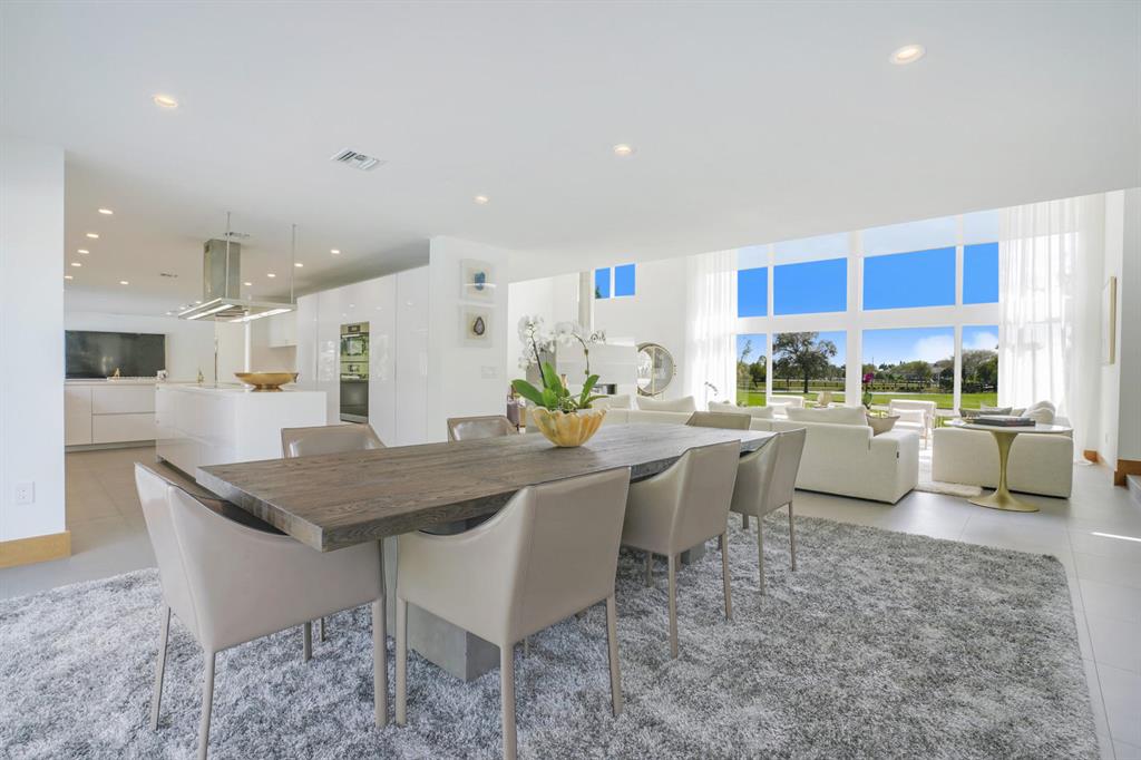 PALM BEACH POINT - Residential