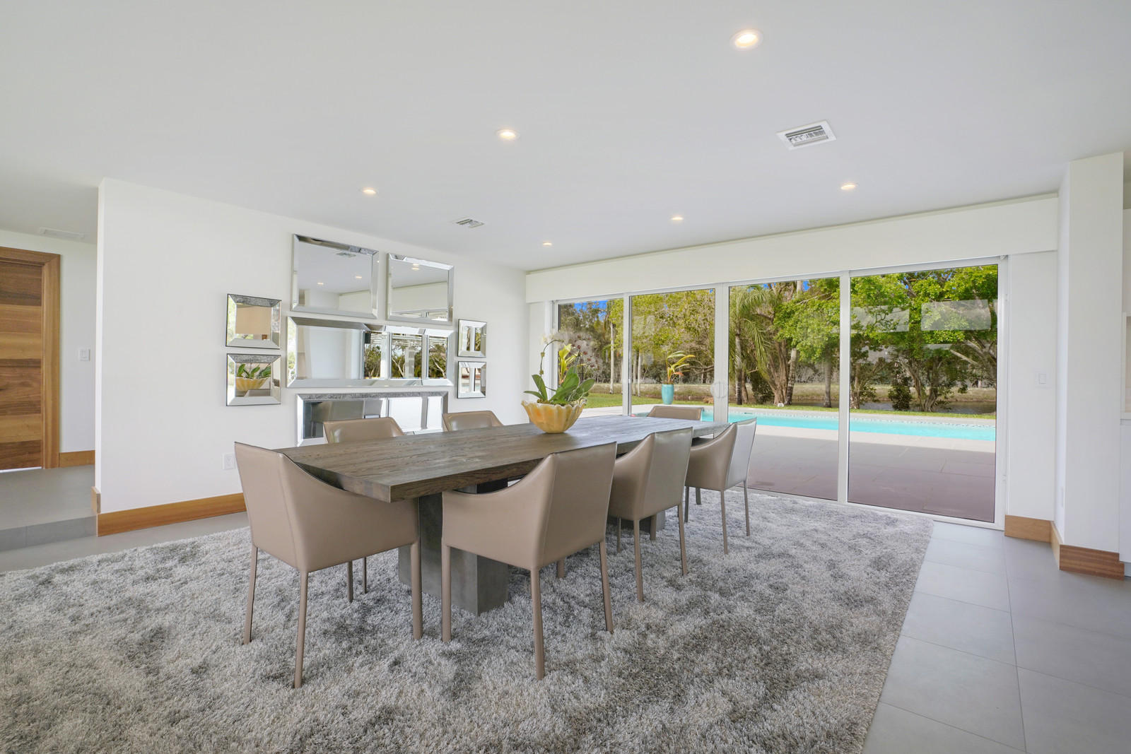 PALM BEACH POINT - Residential