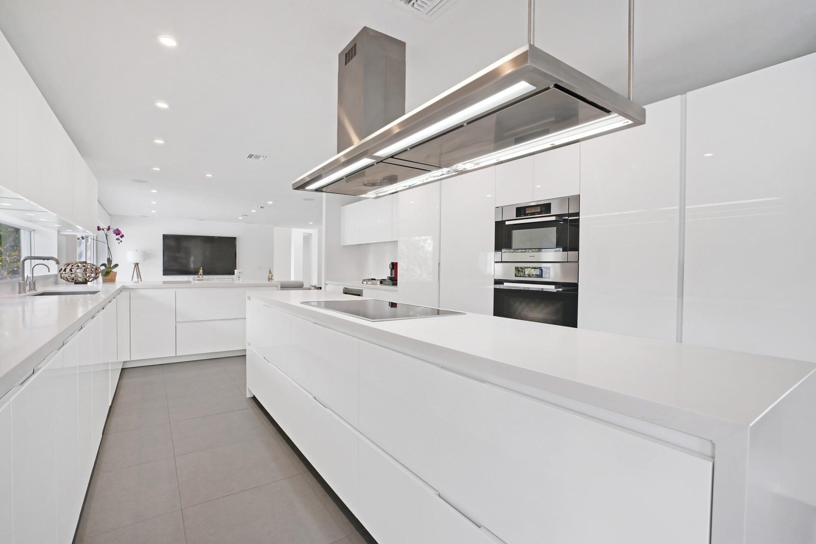 PALM BEACH POINT - Residential