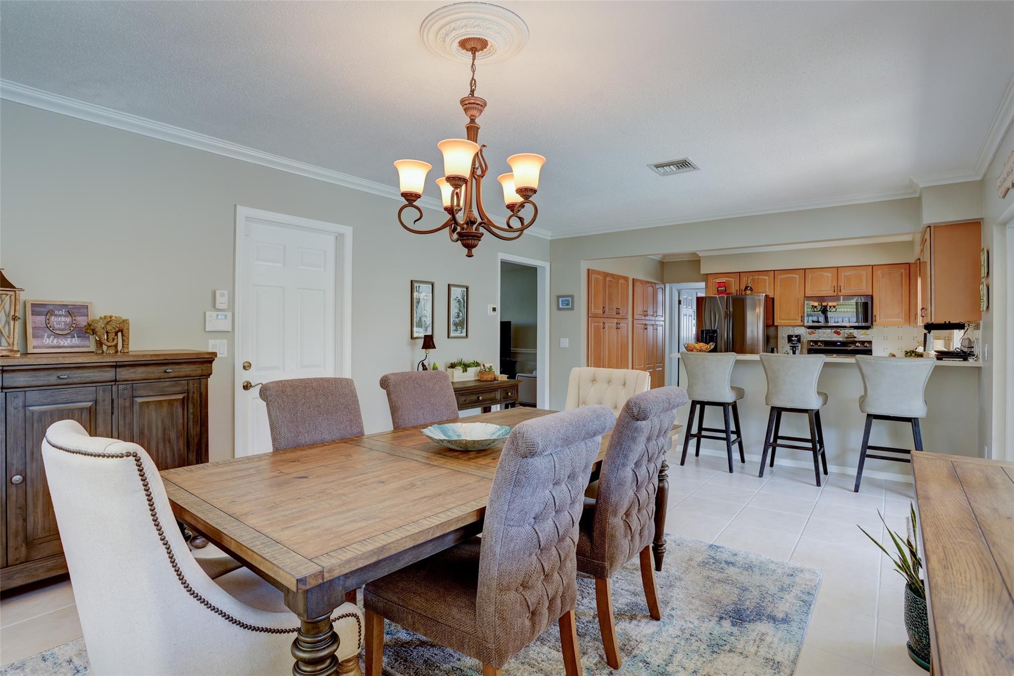 DANIA HIGHLANDS - Residential