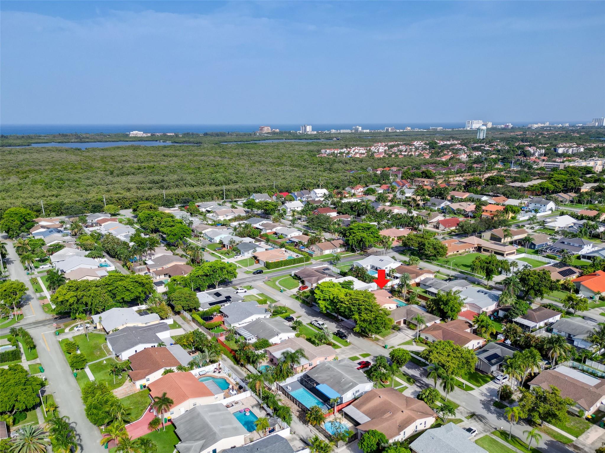 DANIA HIGHLANDS - Residential