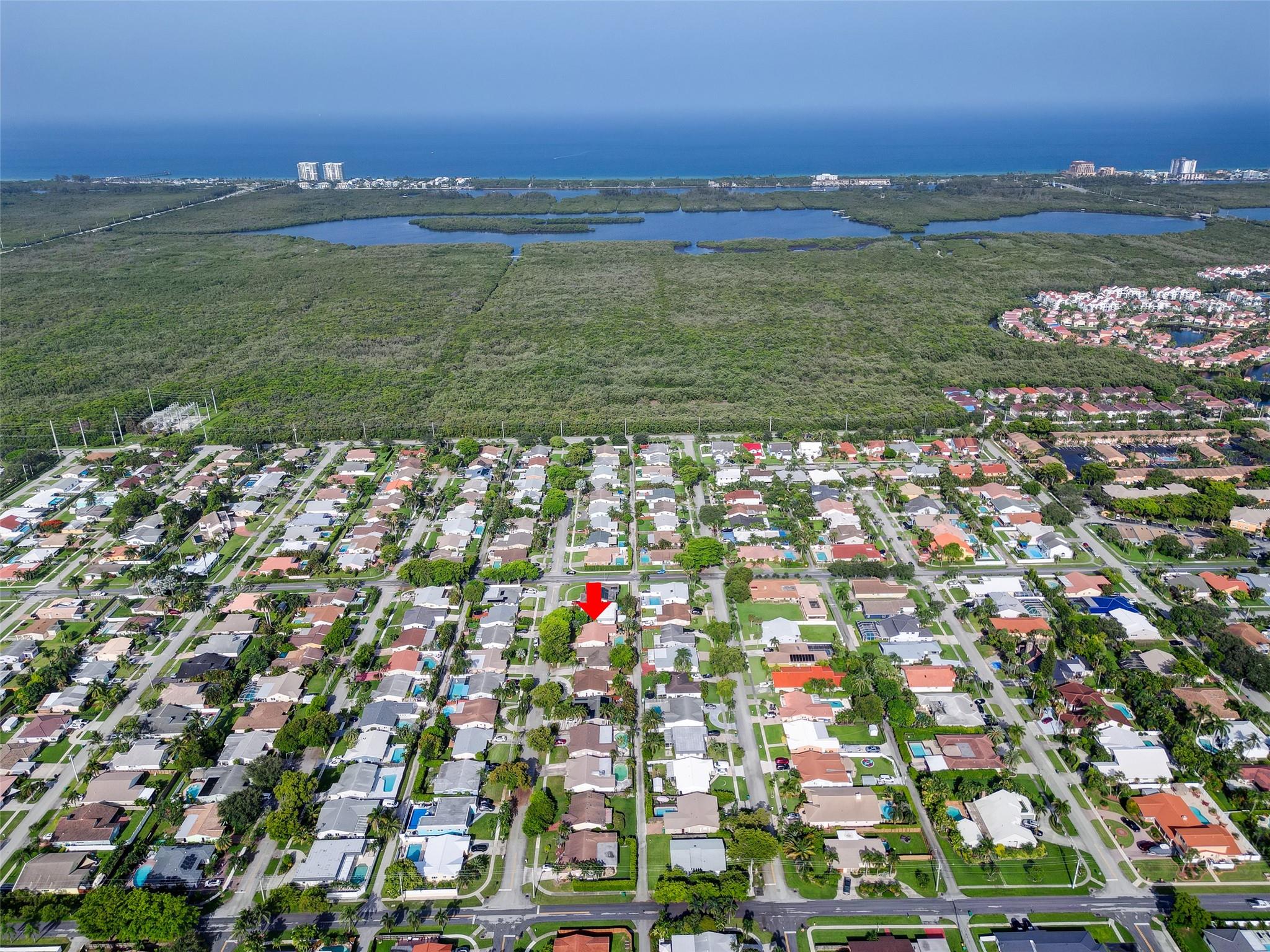 DANIA HIGHLANDS - Residential