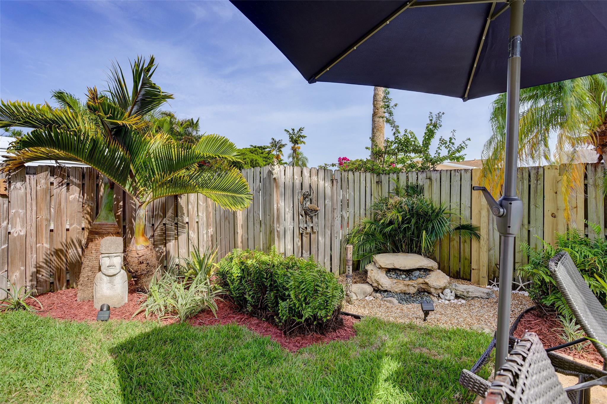 DANIA HIGHLANDS - Residential