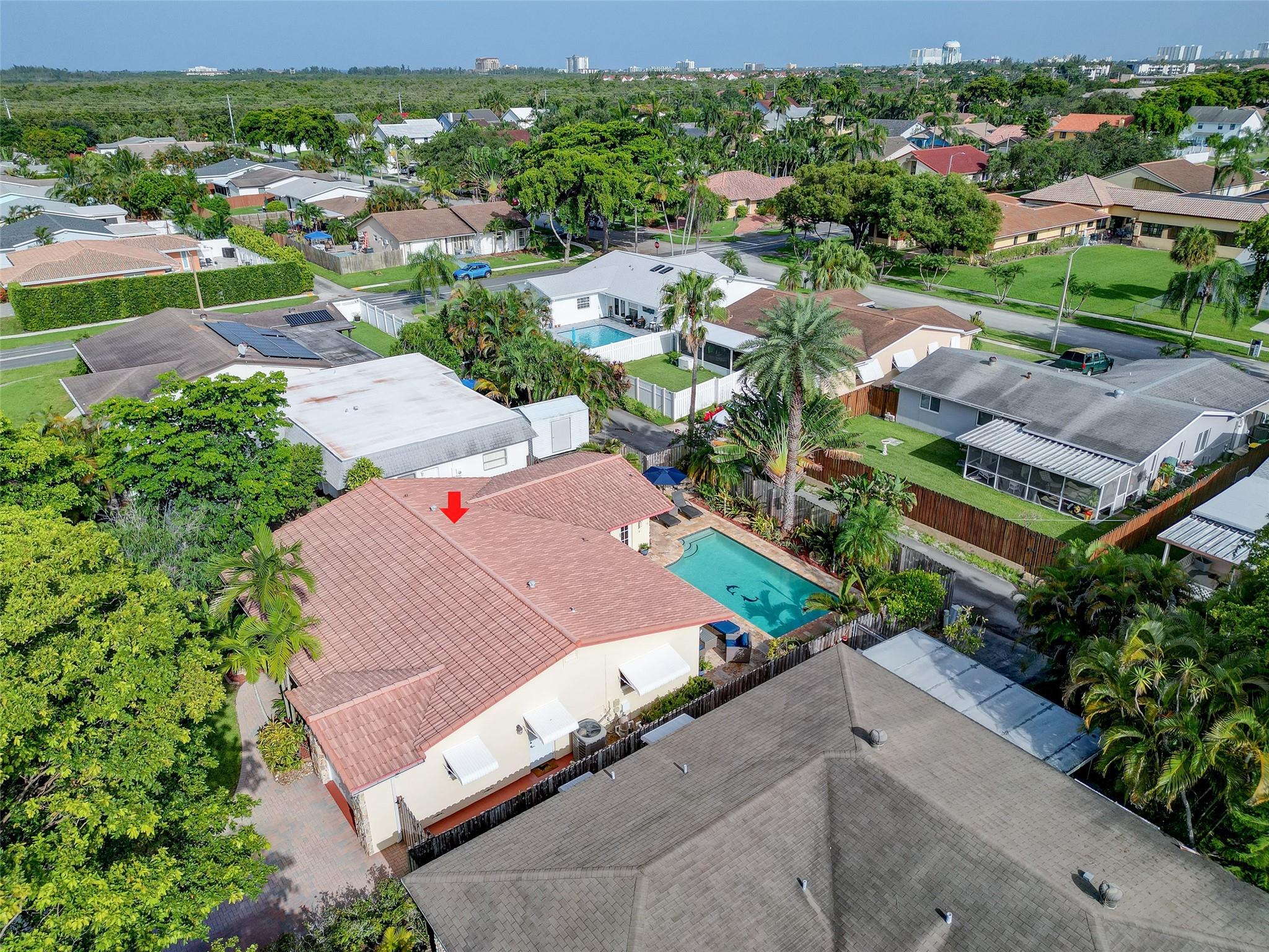 DANIA HIGHLANDS - Residential