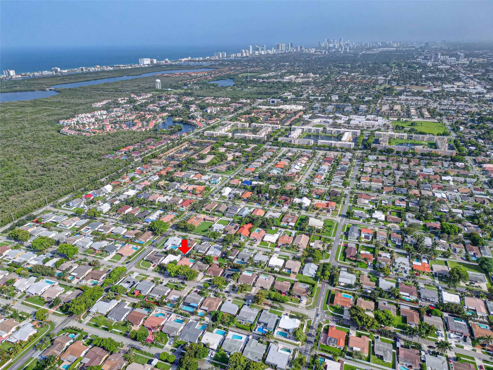 DANIA HIGHLANDS - Residential