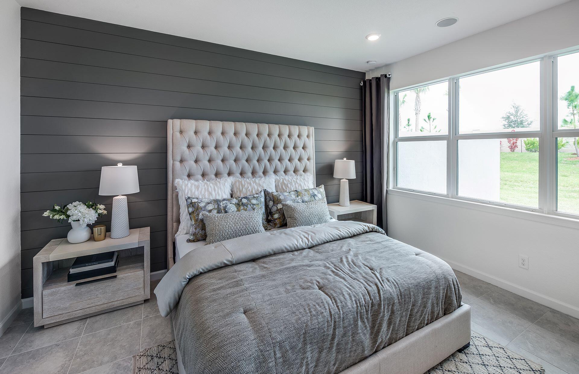 DEL WEBB TRADITION - Residential