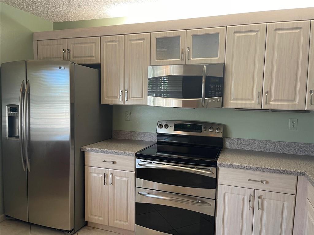 Crystal Key Point - Residential
