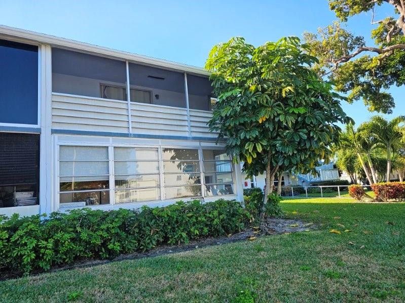 Photo of 29 Upminster B #29, Deerfield Beach, FL 33442 (MLS # F10543605)