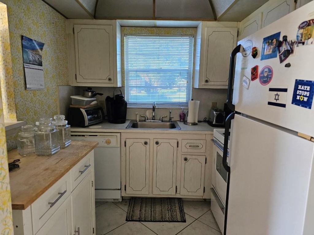 Century Village - Residential