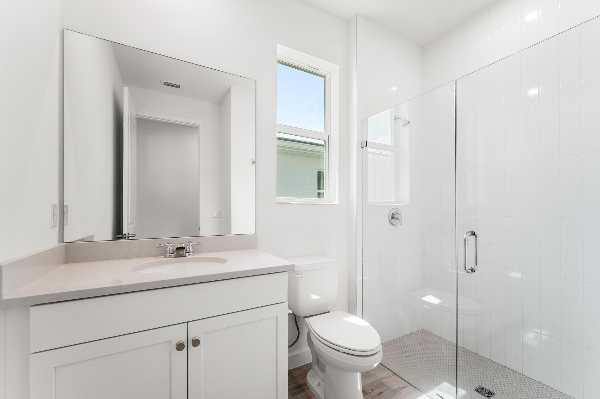 TELARO AT SOUTHERN GROVE - Residential