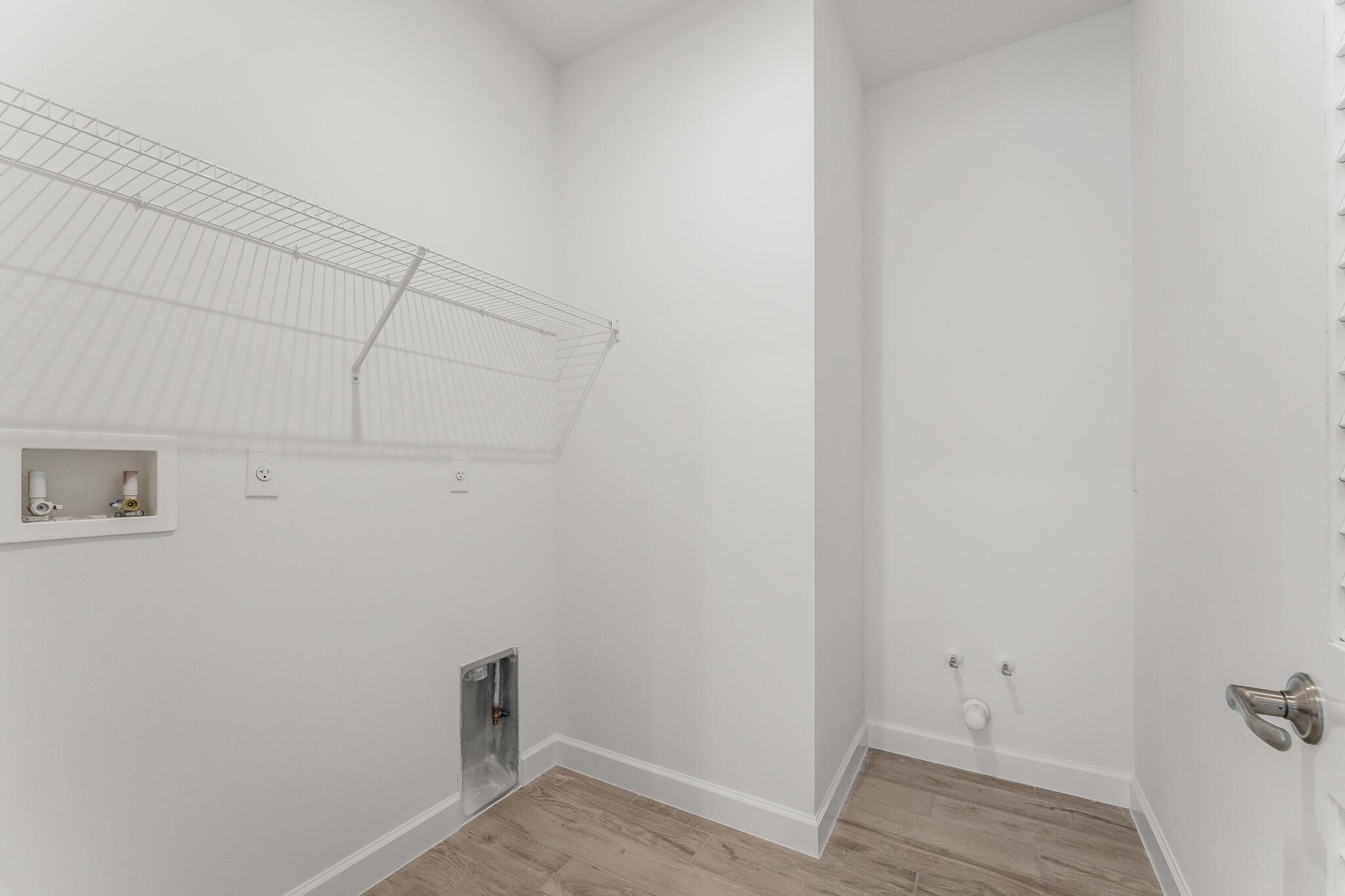 TELARO AT SOUTHERN GROVE - Residential