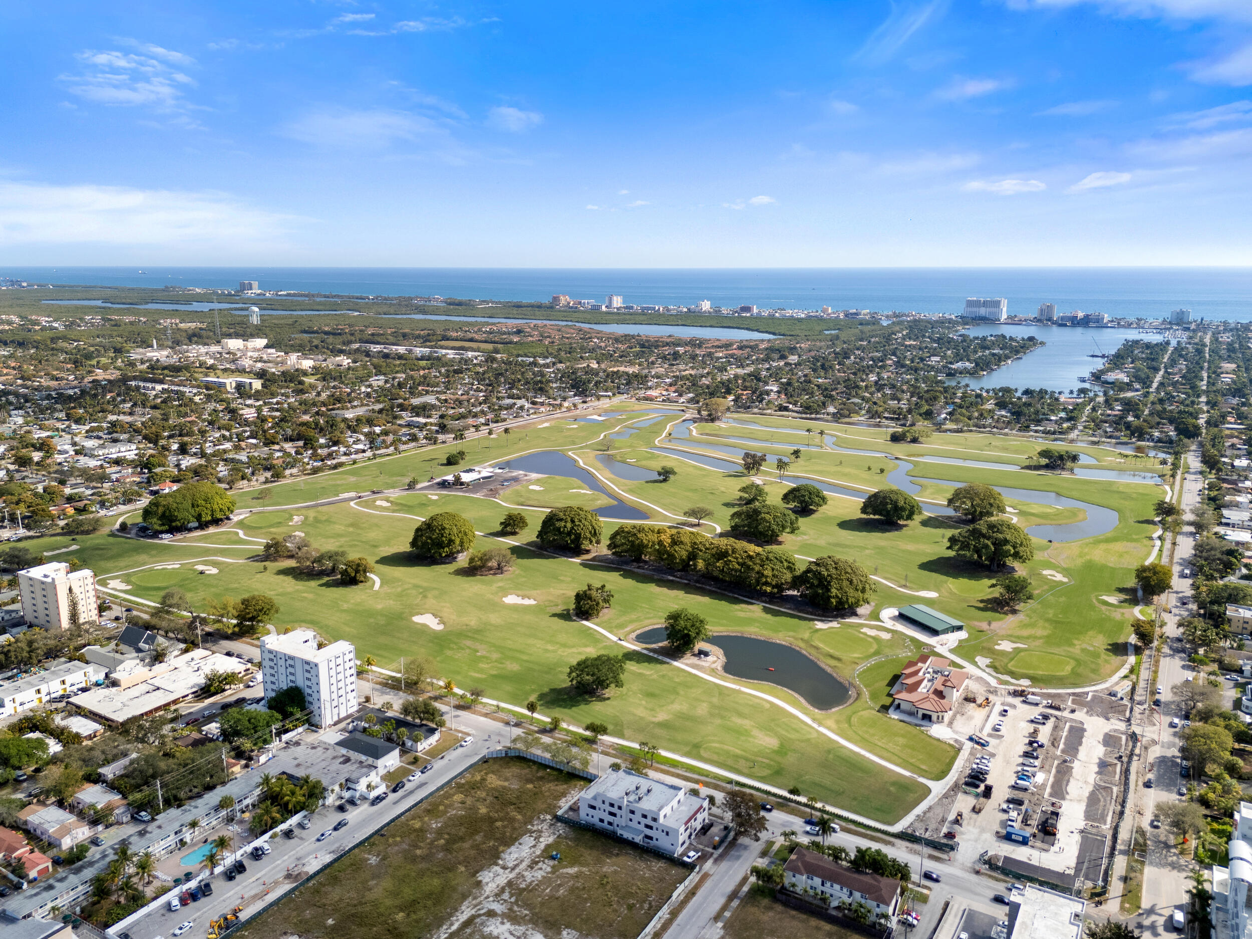 RADIUS CONDO - Residential Lease