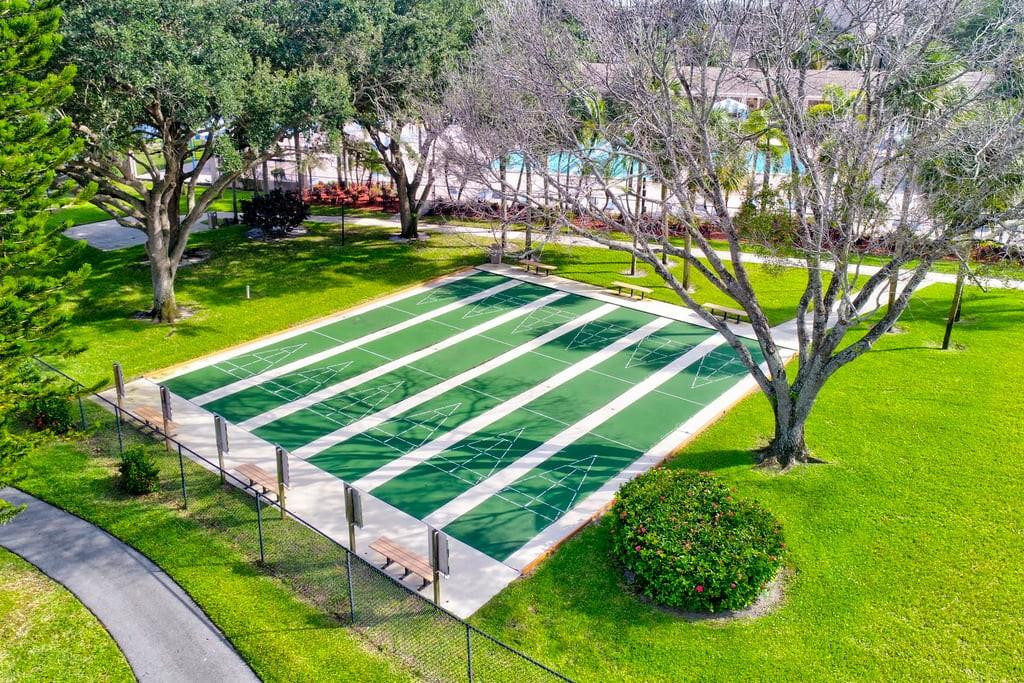 BAYPORT VILLAGE - Residential