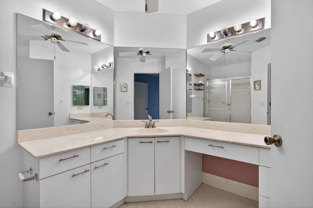 BAYPORT VILLAGE - Residential