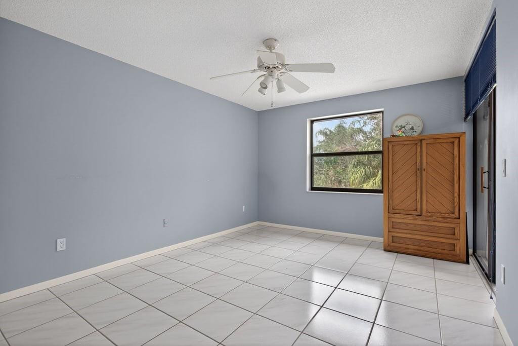 BAYPORT VILLAGE - Residential