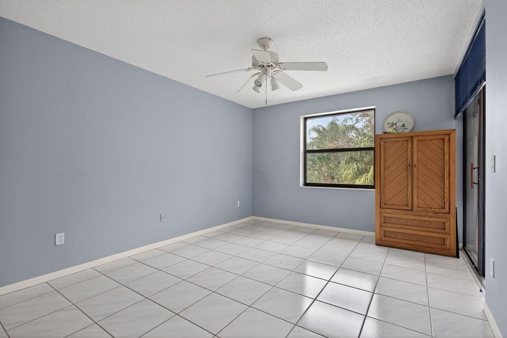 BAYPORT VILLAGE - Residential