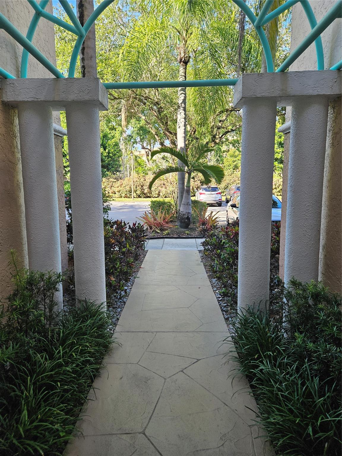BAYPORT VILLAGE - Residential