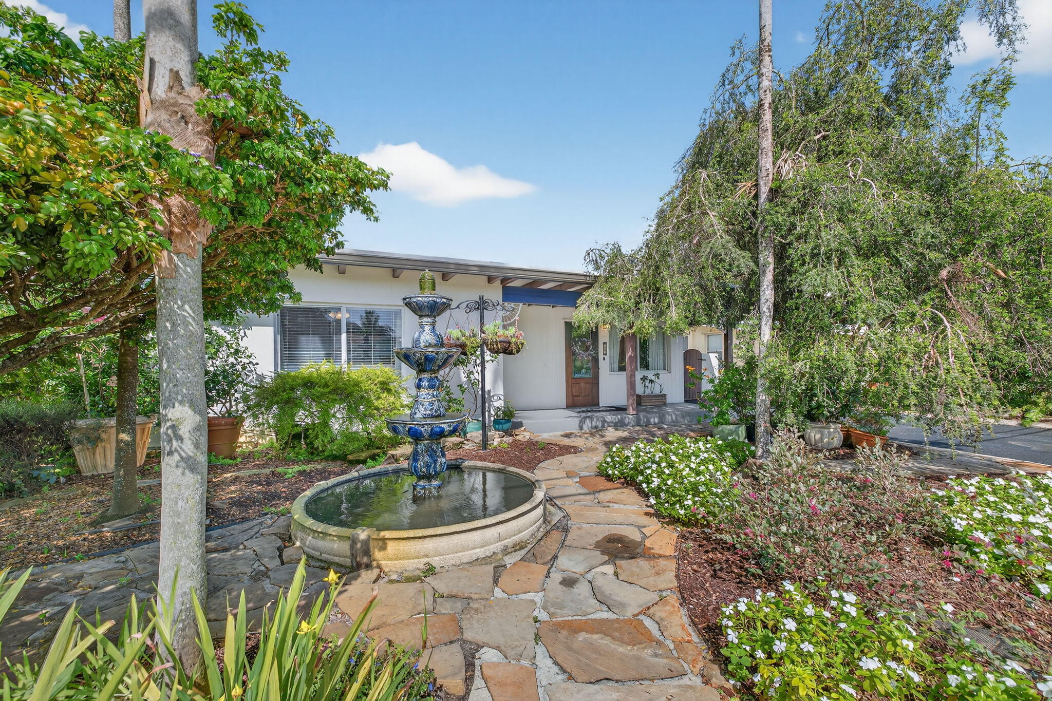 SHADY BANKS & LAUDERDALE ISLES - Residential