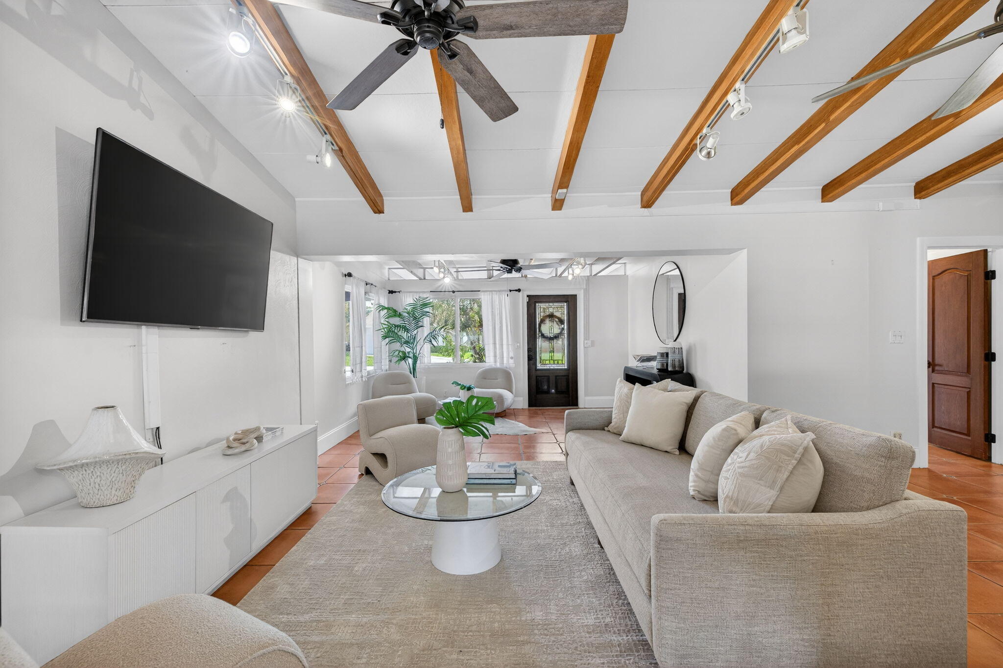 SHADY BANKS & LAUDERDALE ISLES - Residential