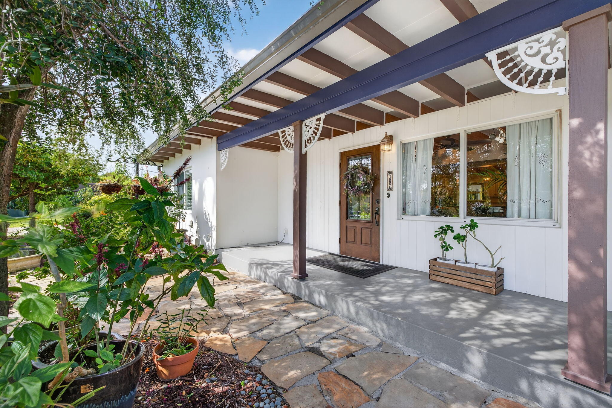 SHADY BANKS & LAUDERDALE ISLES - Residential