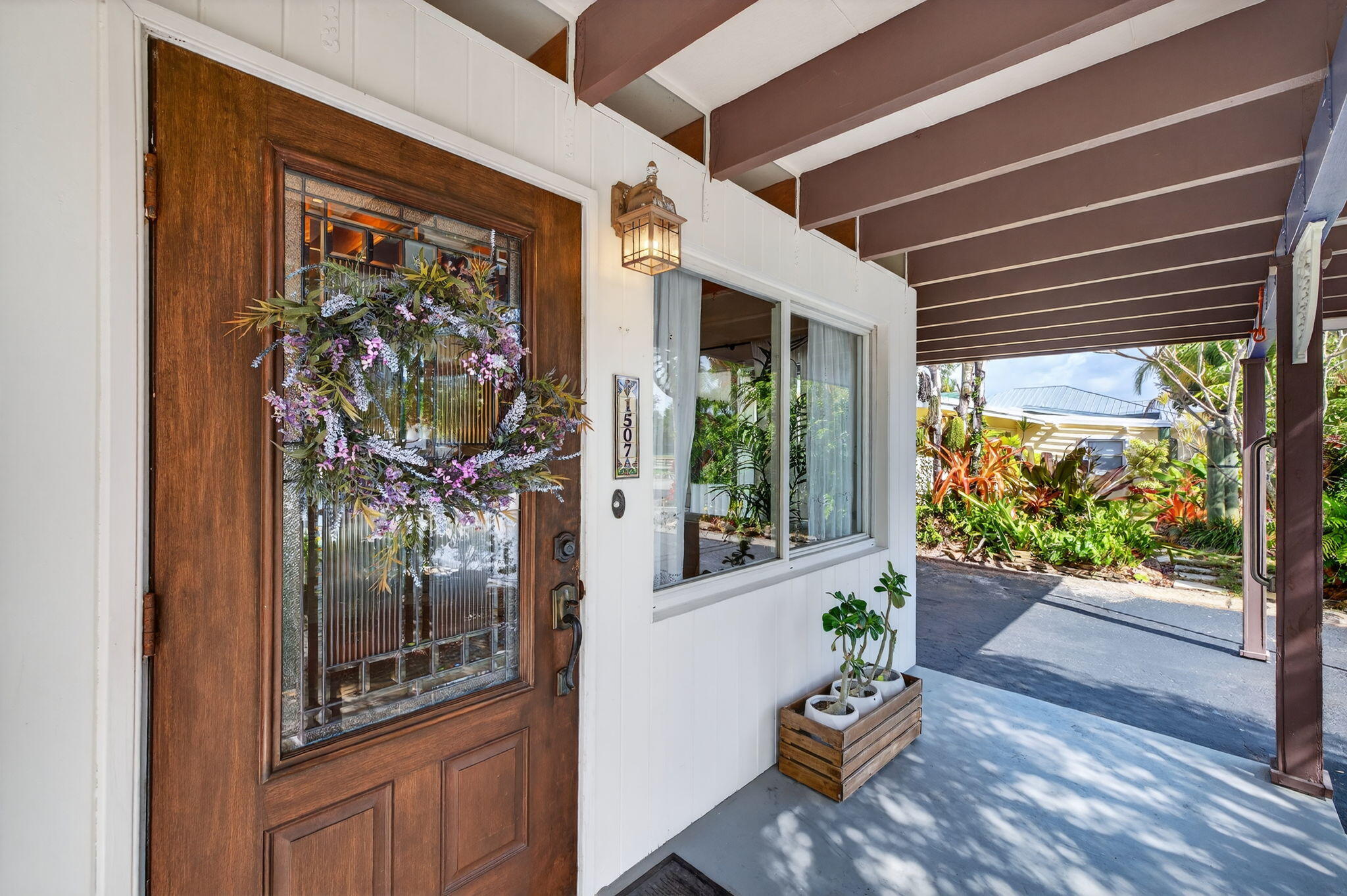 SHADY BANKS & LAUDERDALE ISLES - Residential