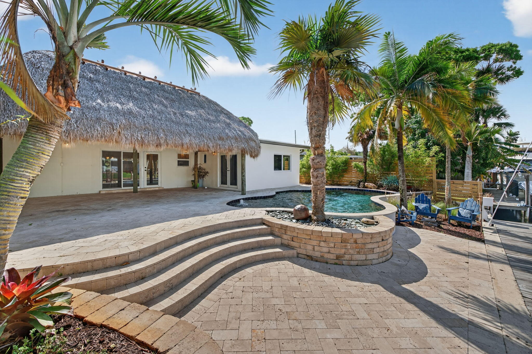 SHADY BANKS & LAUDERDALE ISLES - Residential