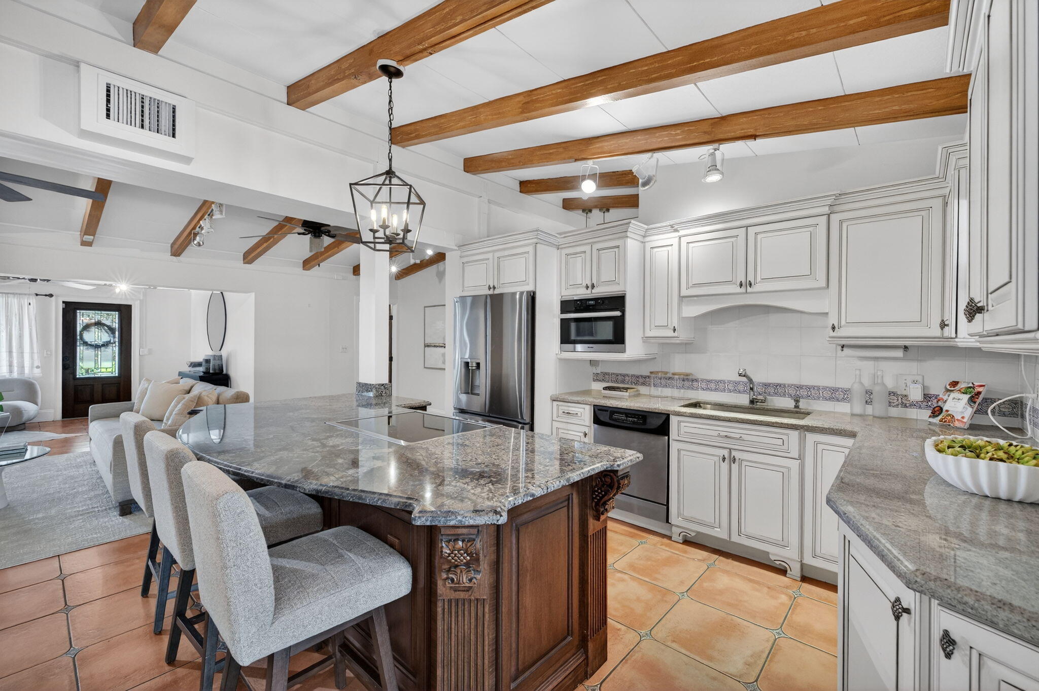 SHADY BANKS & LAUDERDALE ISLES - Residential