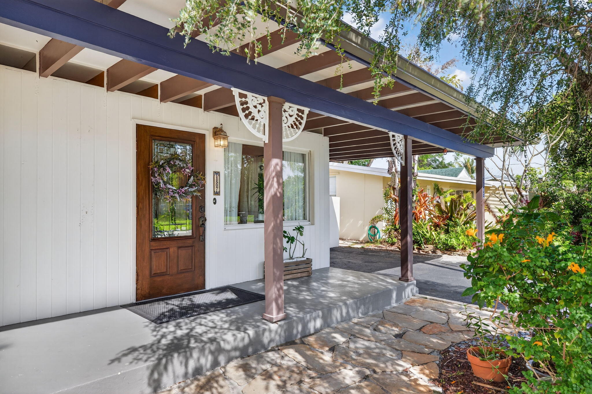 SHADY BANKS & LAUDERDALE ISLES - Residential