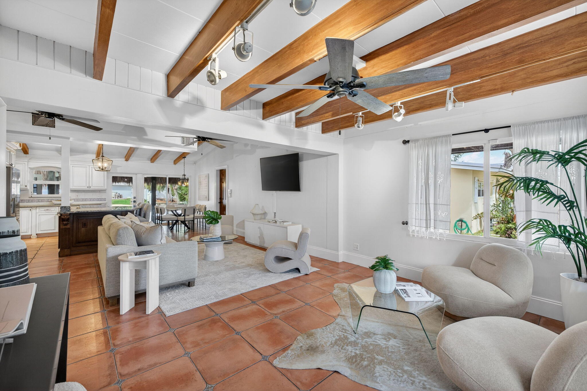 SHADY BANKS & LAUDERDALE ISLES - Residential