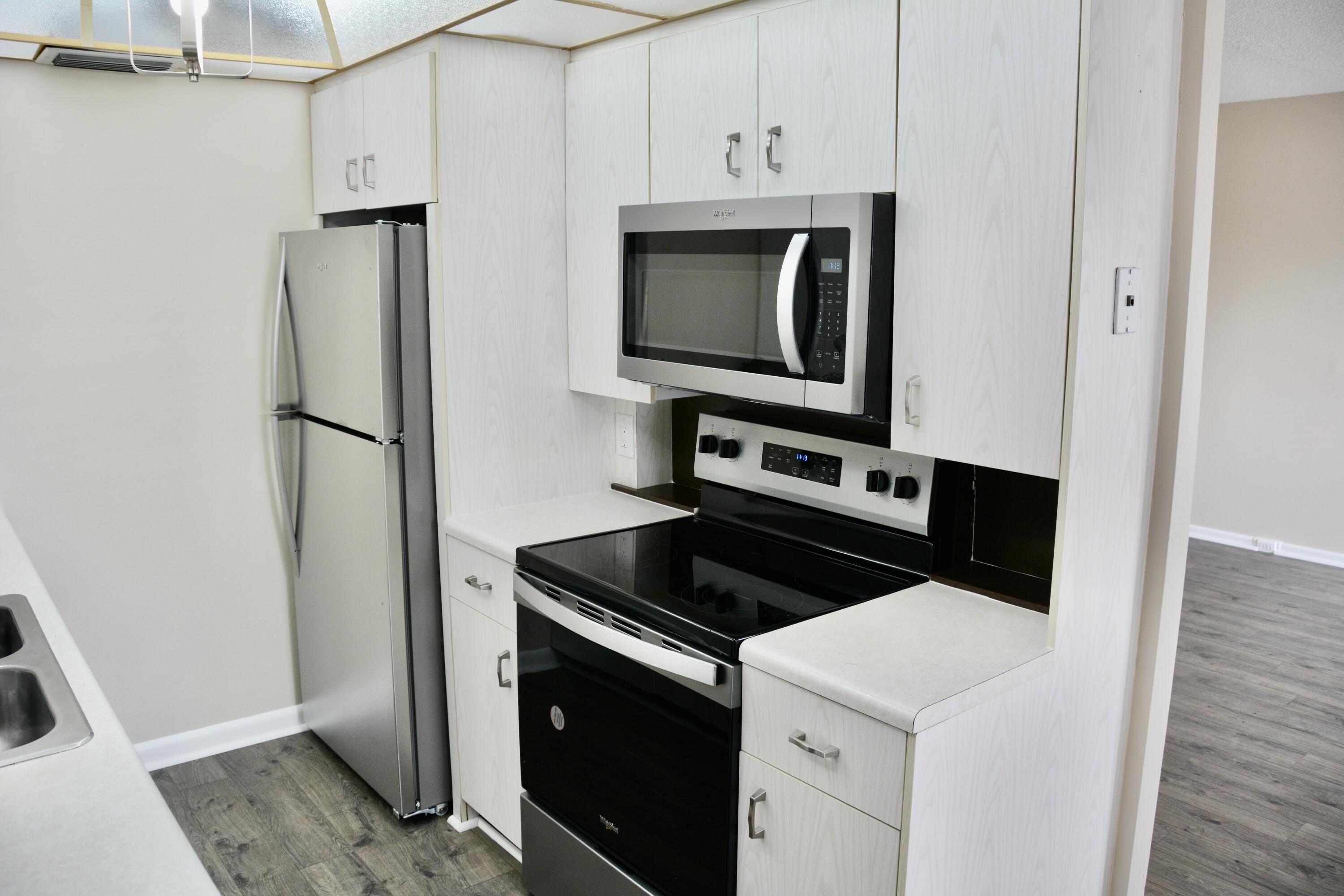 EXETER AT CENTURY VILLAGE CONDO - Residential Lease