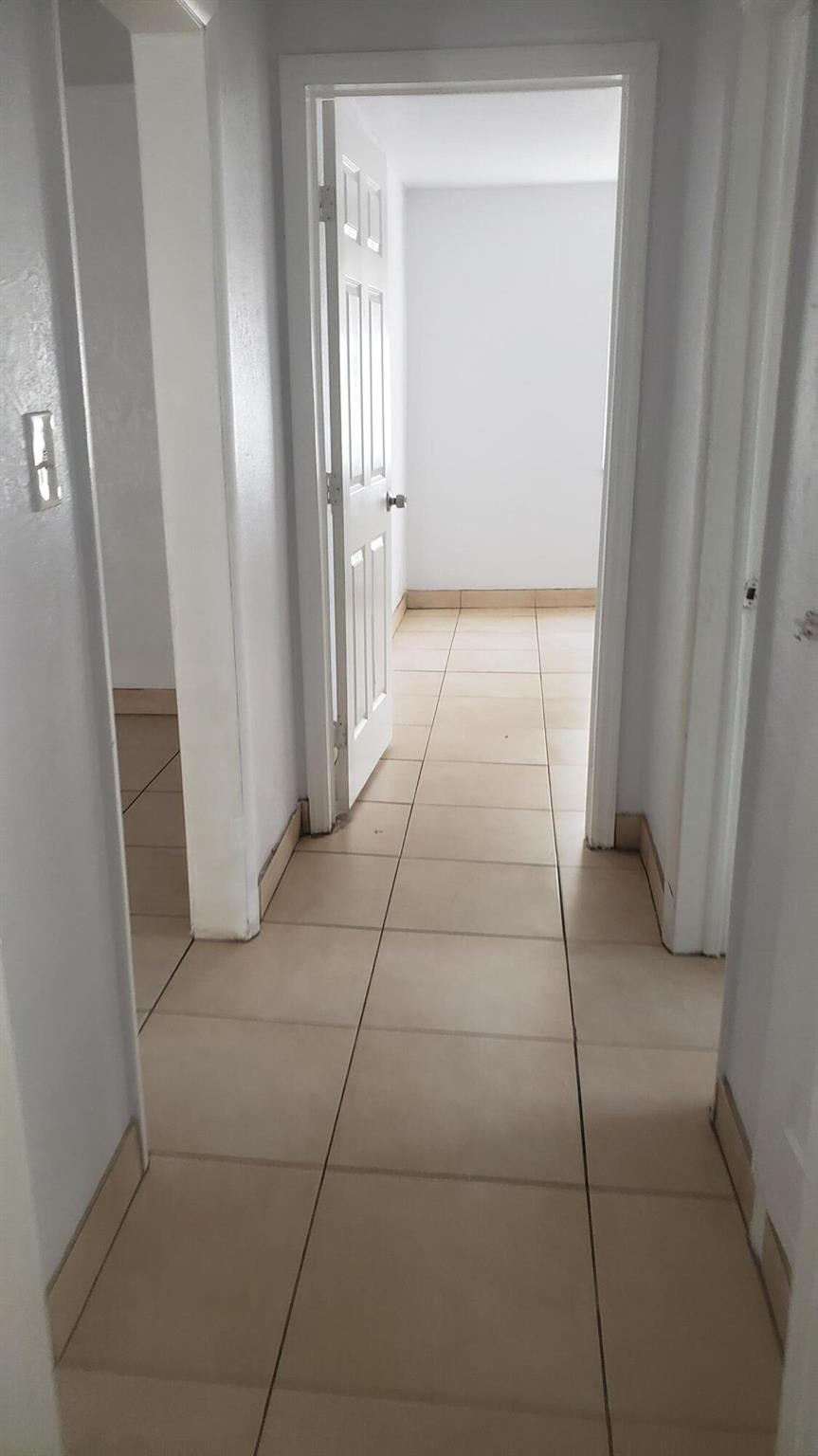 CLOWS - Commercial Sale