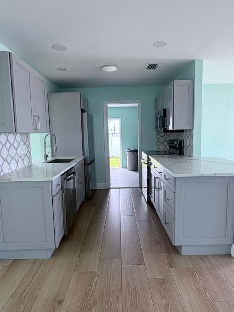 View photos, virtual tours, details... 1308 SW 24th Street