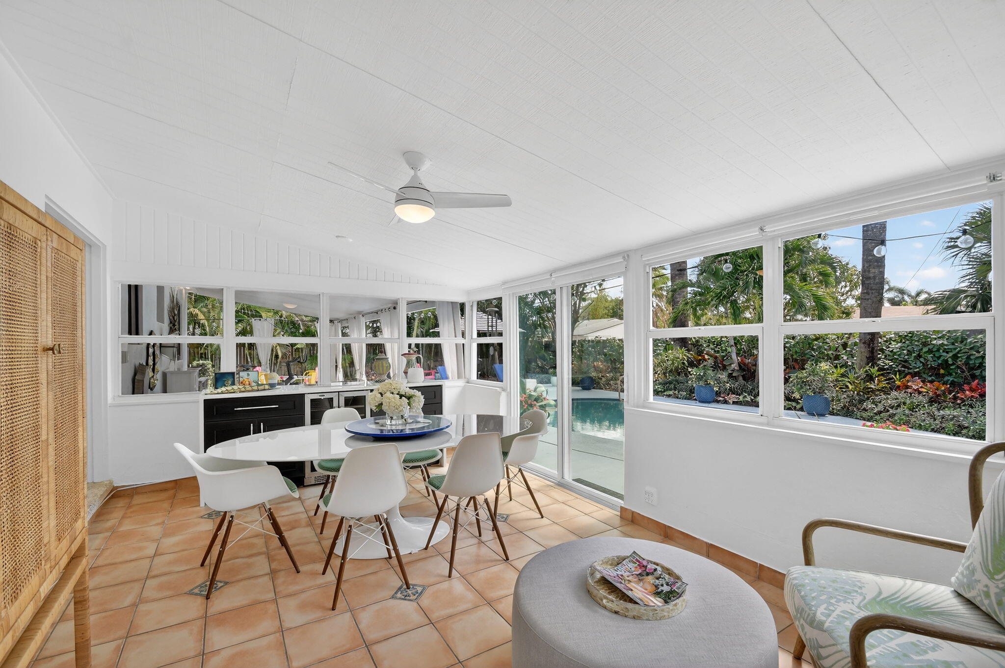 LITTLE RANCHES IN - Residential