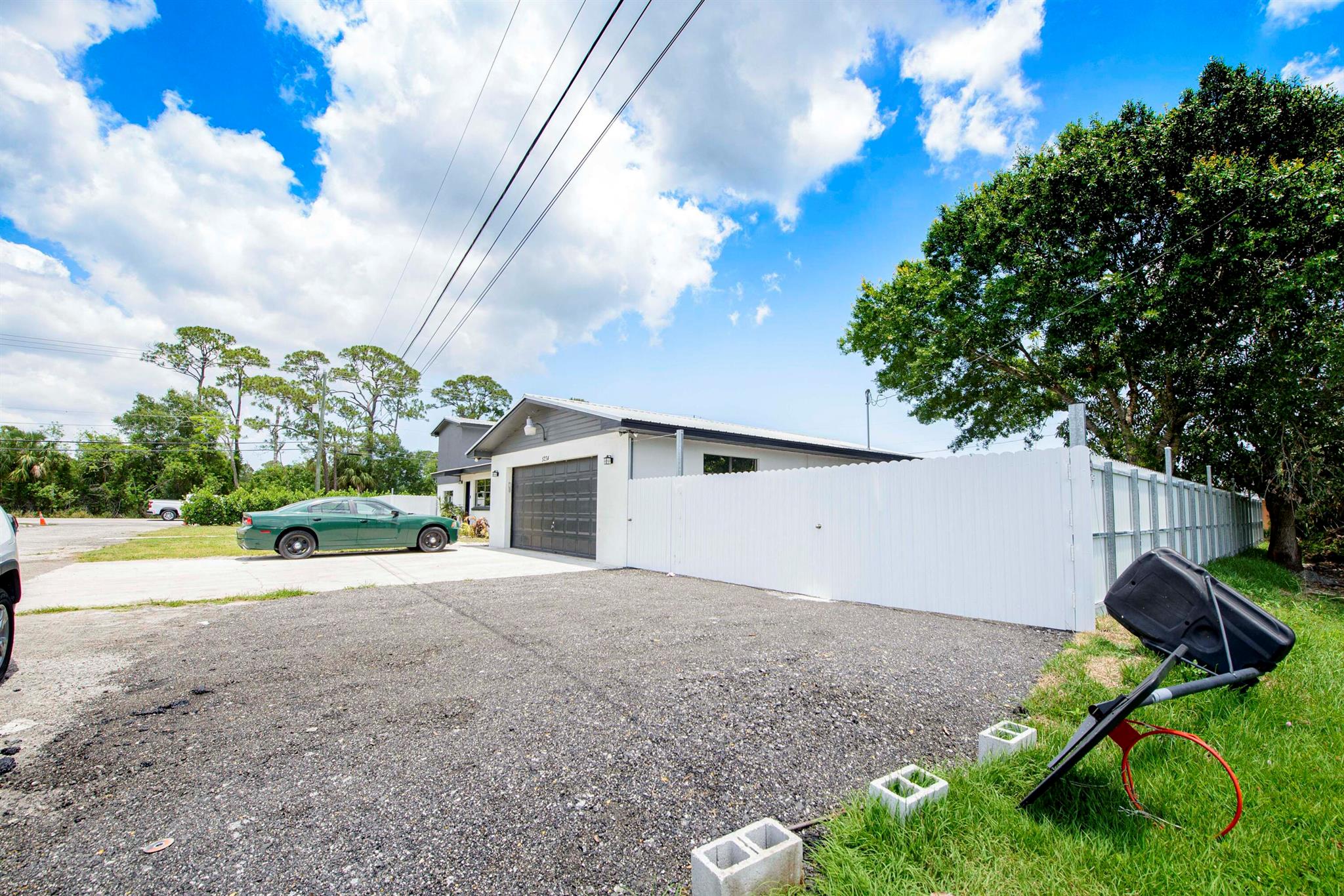 5234 Edwards Road