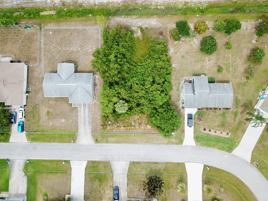 Photo of 1689 SW Hampshire Lane, Port Saint Lucie, FL 34953 (MLS # R10715275)